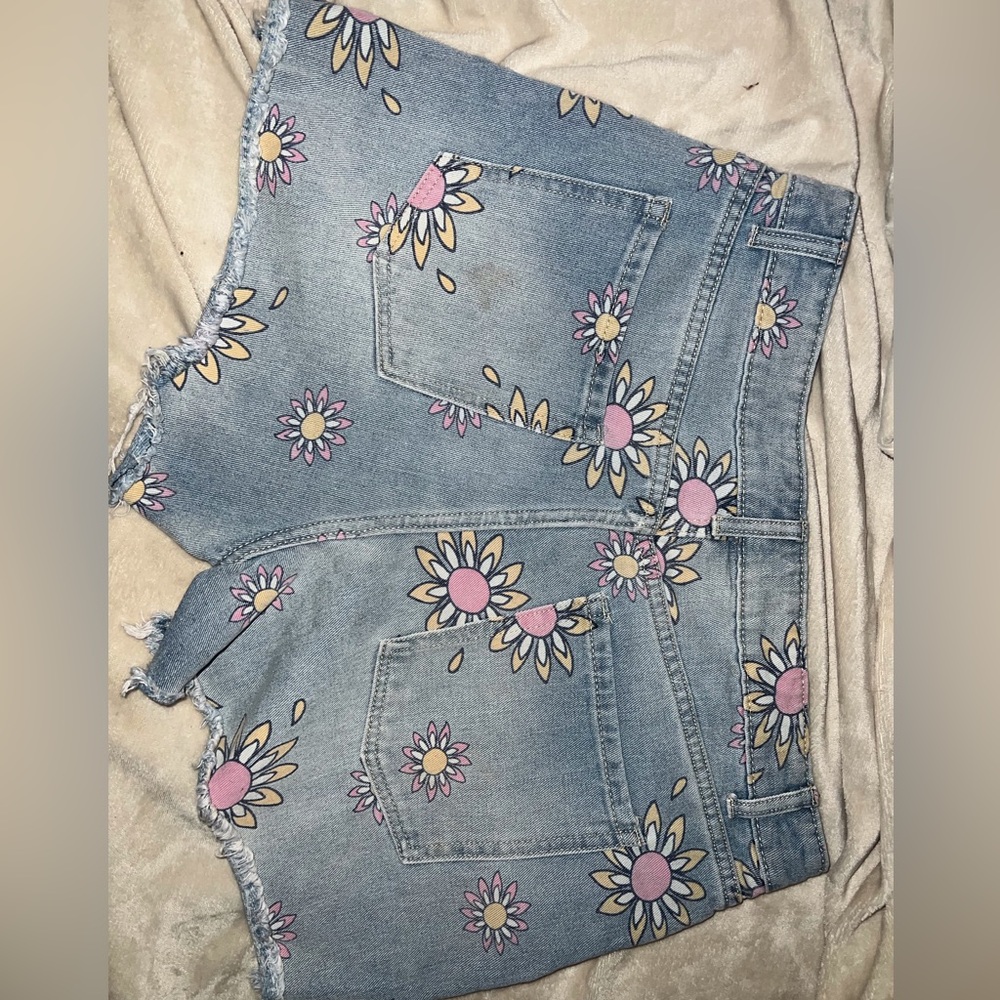 Floral jean shorts